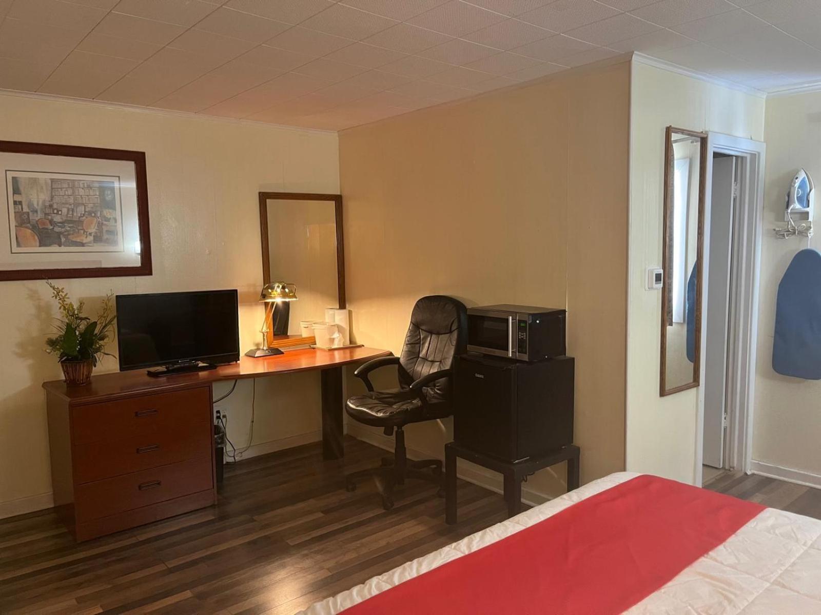 Buena Vista Inn Motel デルハイ  エクステリア 写真