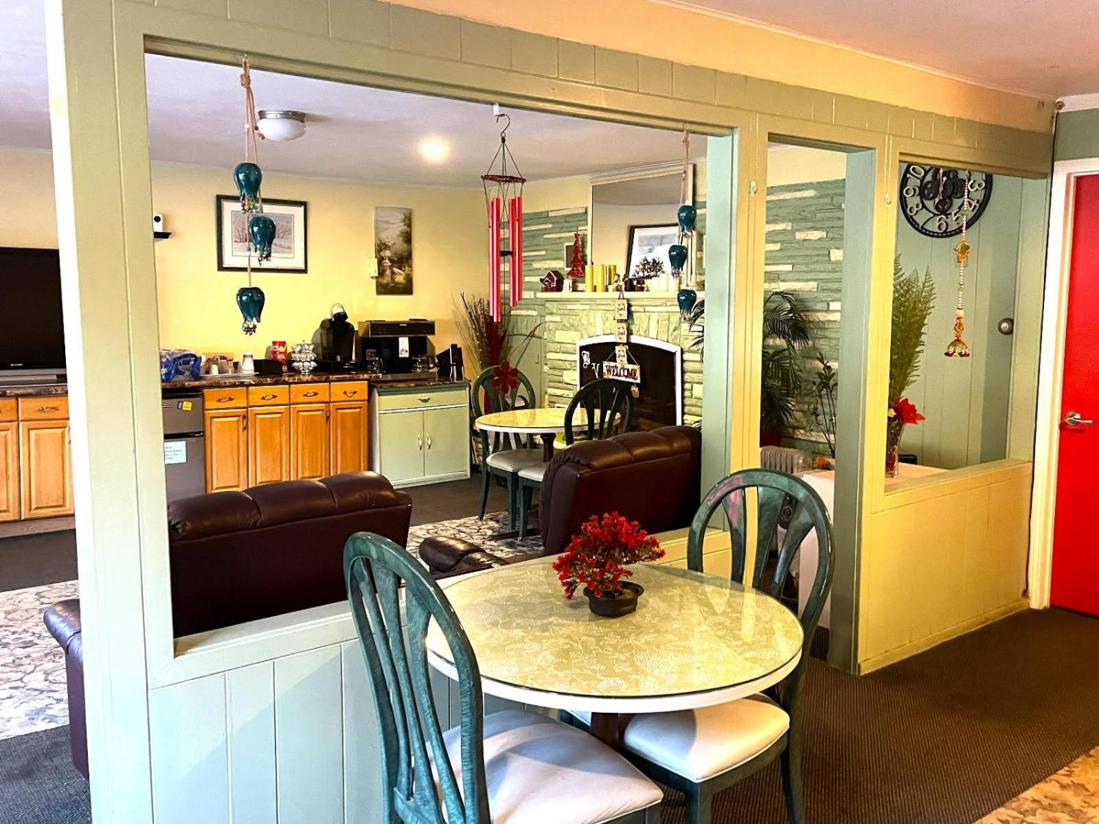 Buena Vista Inn Motel デルハイ  エクステリア 写真